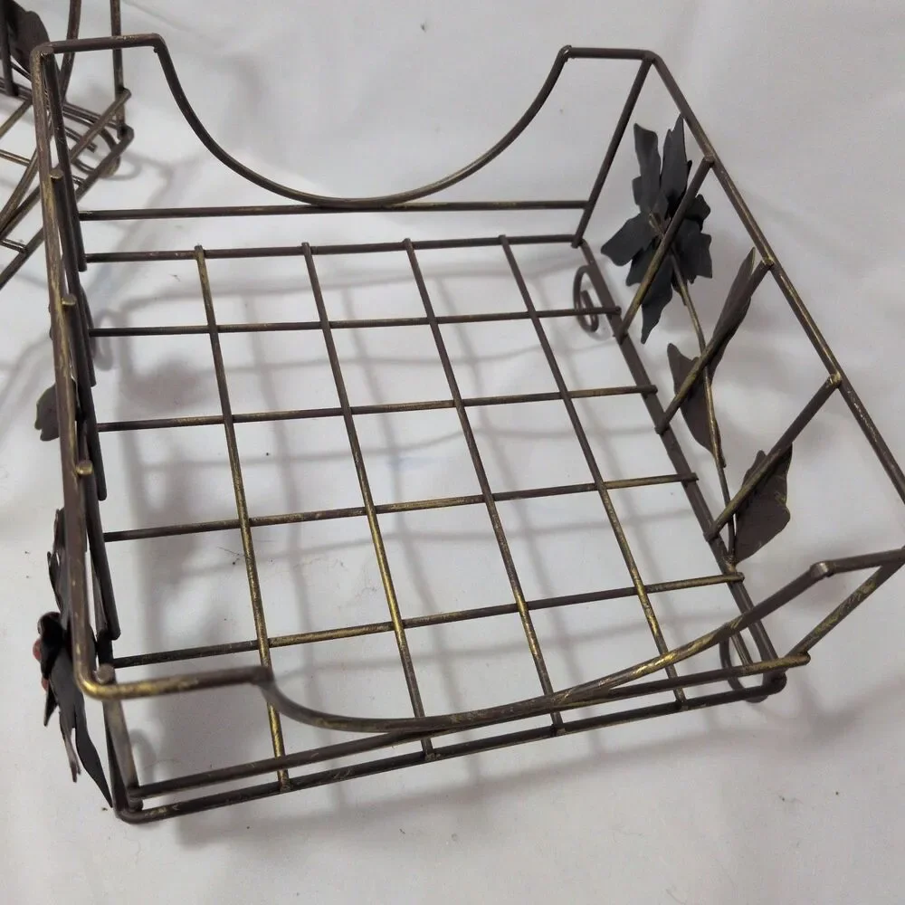 Vintage Christmas Poinsettia Metal Wire Napkin Holders - Set of 2 7x7
